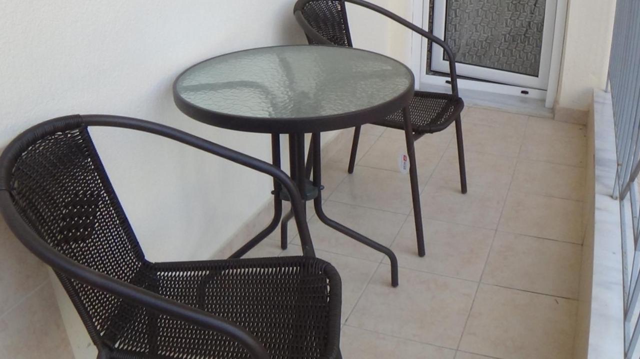 Anastasia'S & Despoina'S Apartment Serres Bagian luar foto